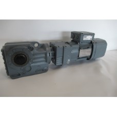 5,9 RPM 0,37  kW Asmaat 30 mm  IE1, encoder. UNUSED 
